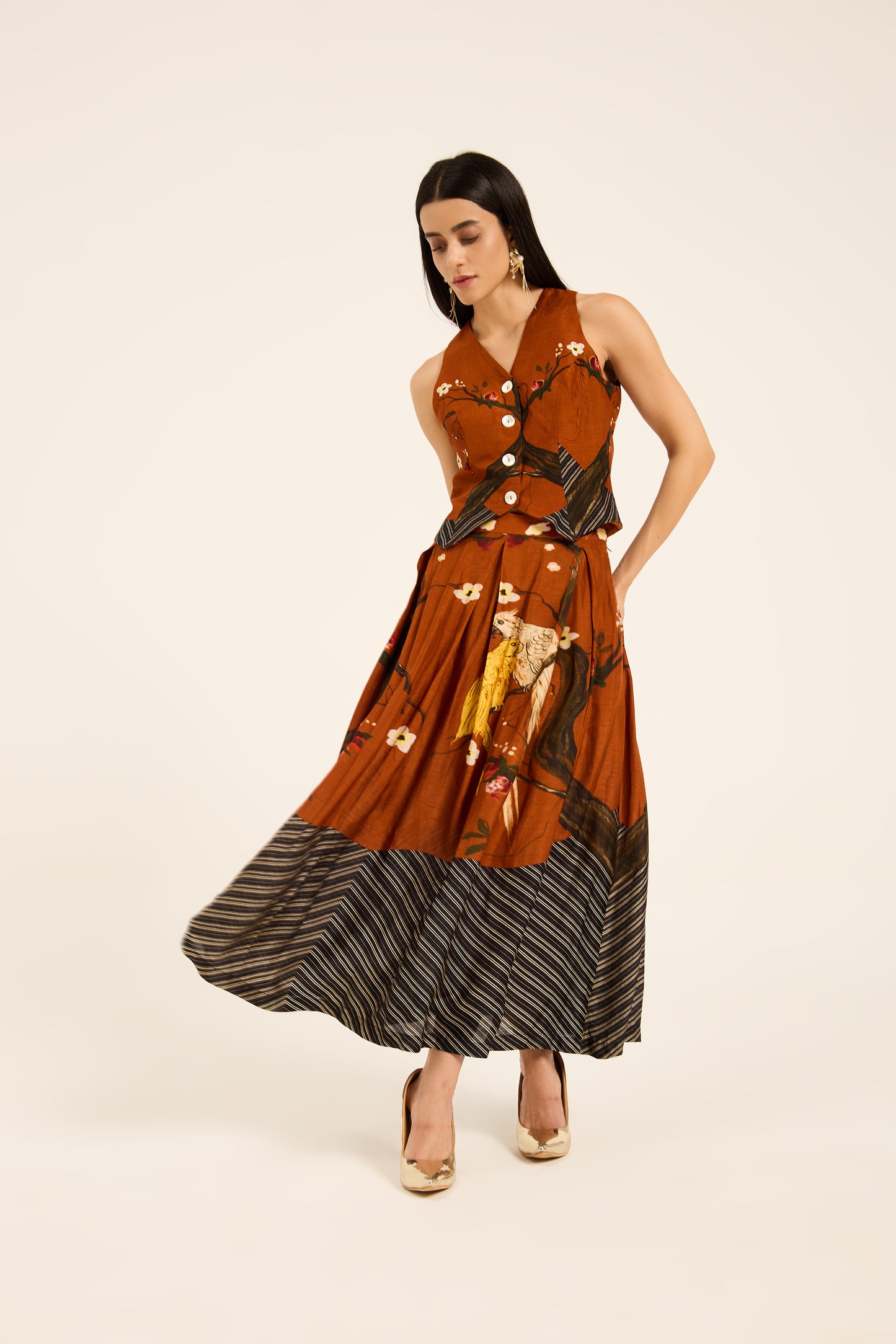 Misora waistcoat and skirt set