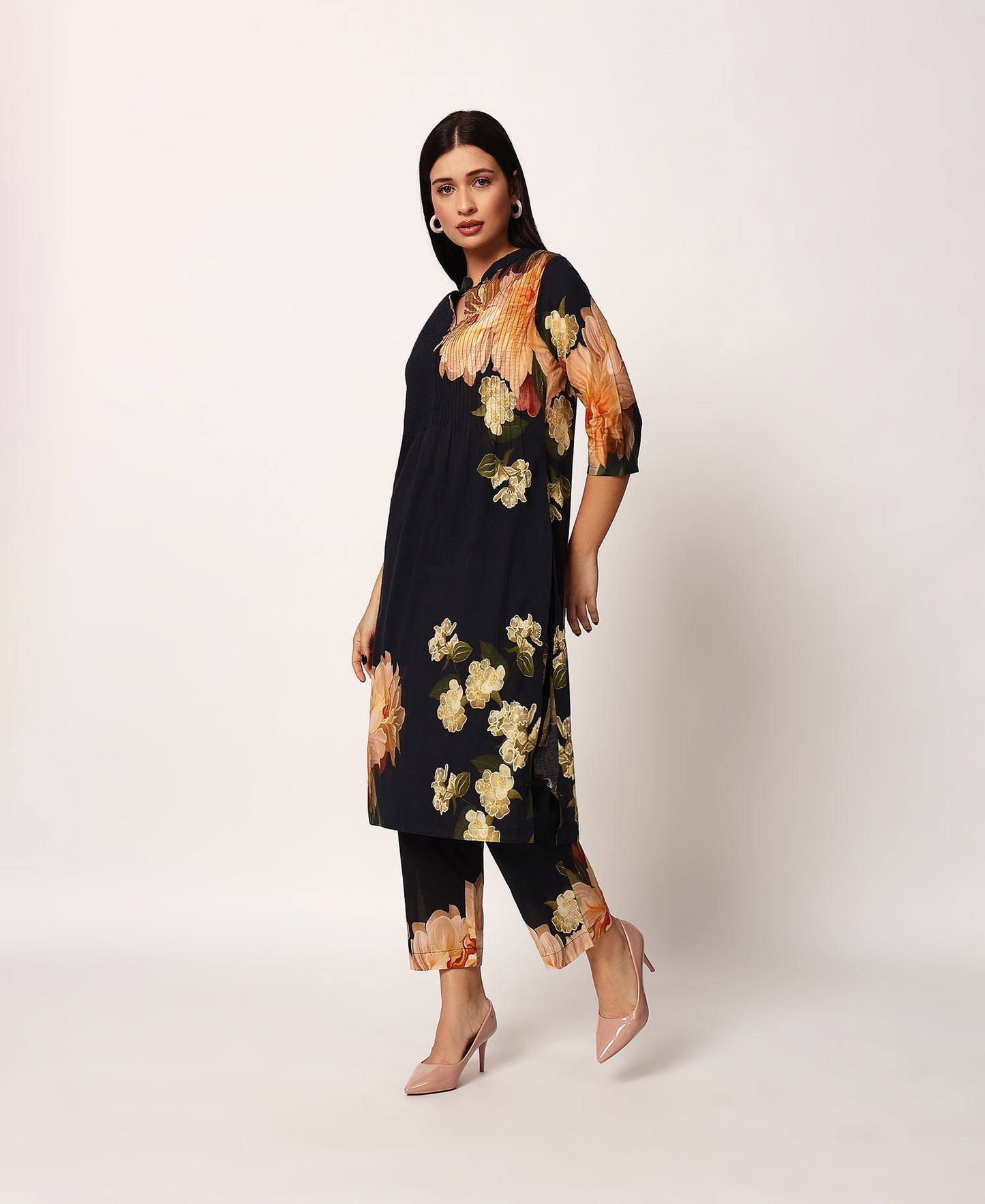 Yuri kurta set