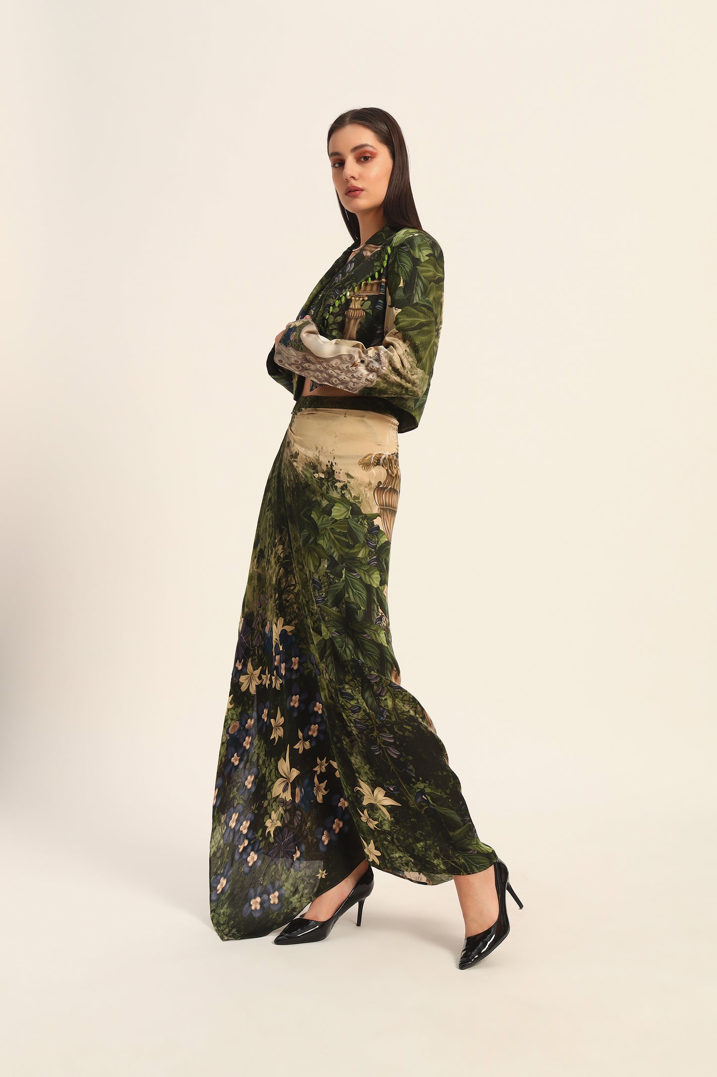 Murumuru Dhoti and Cropped blazer set