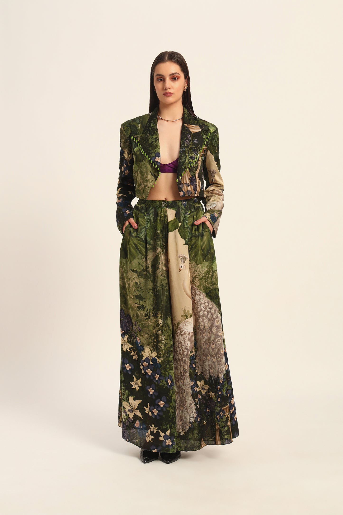 Mrunal Cropped blazer and pants set