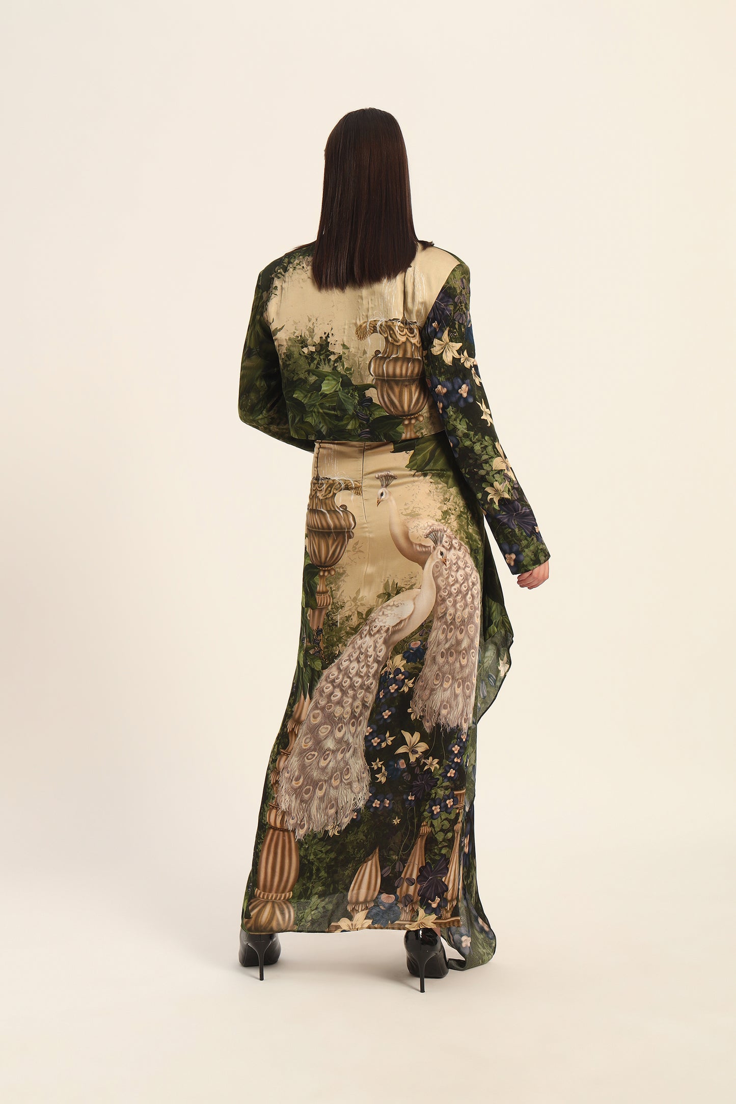 Murumuru Dhoti and Cropped blazer set
