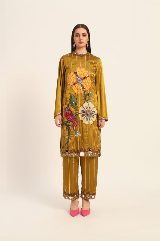 Avnii Kurta set