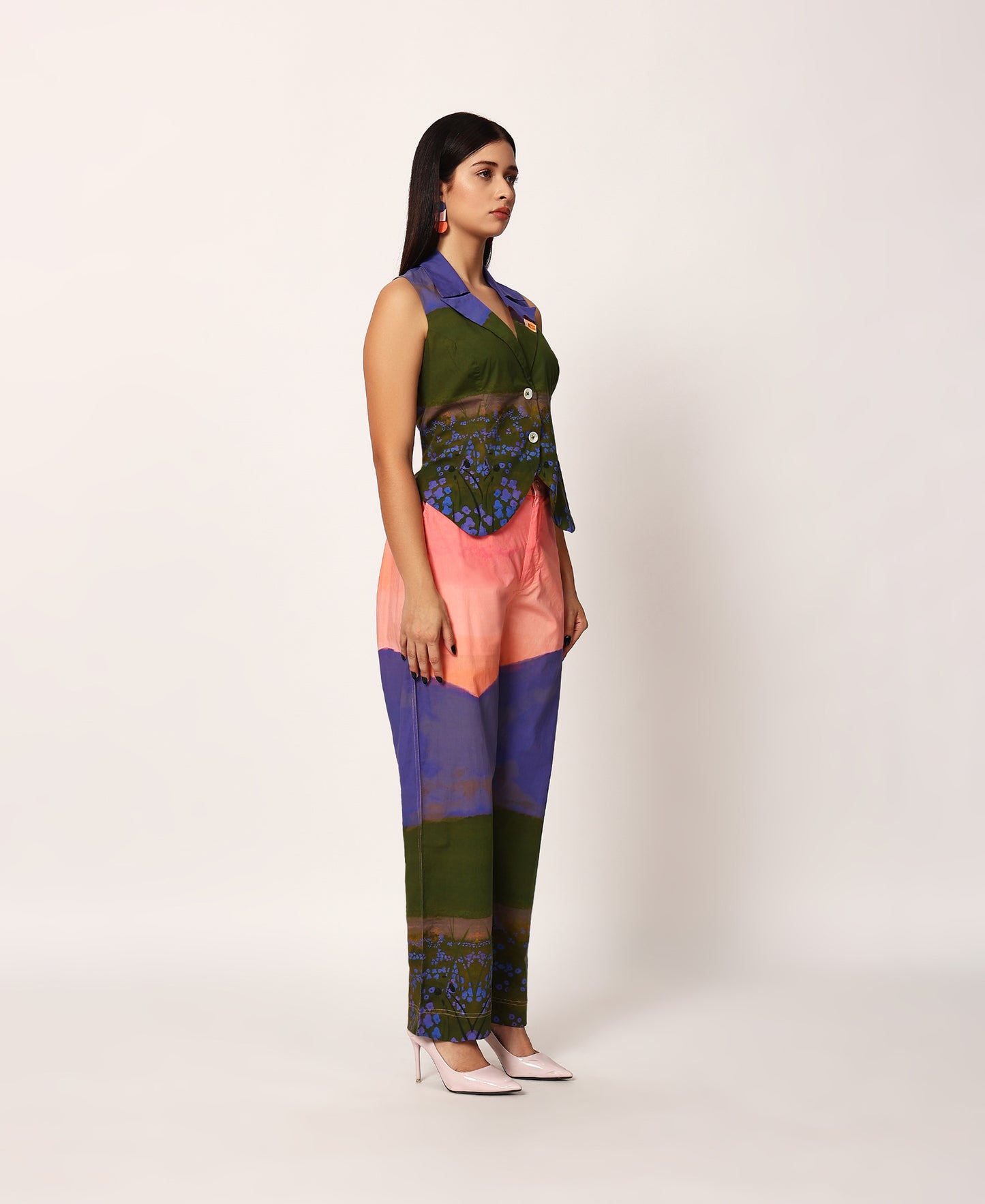 Sakuraa waistcoat set