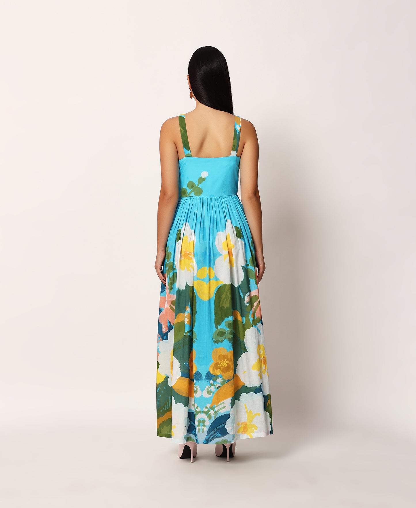 Kosumosu blue dress