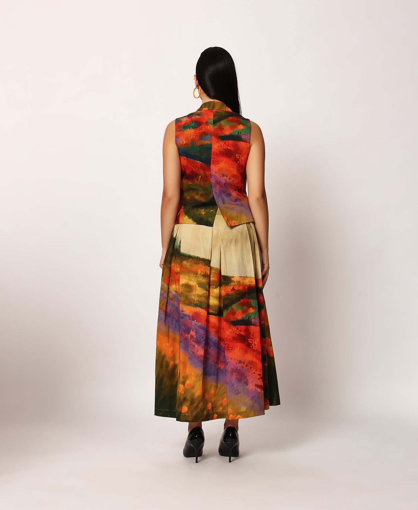 Chiyo waistcoat and skirt set