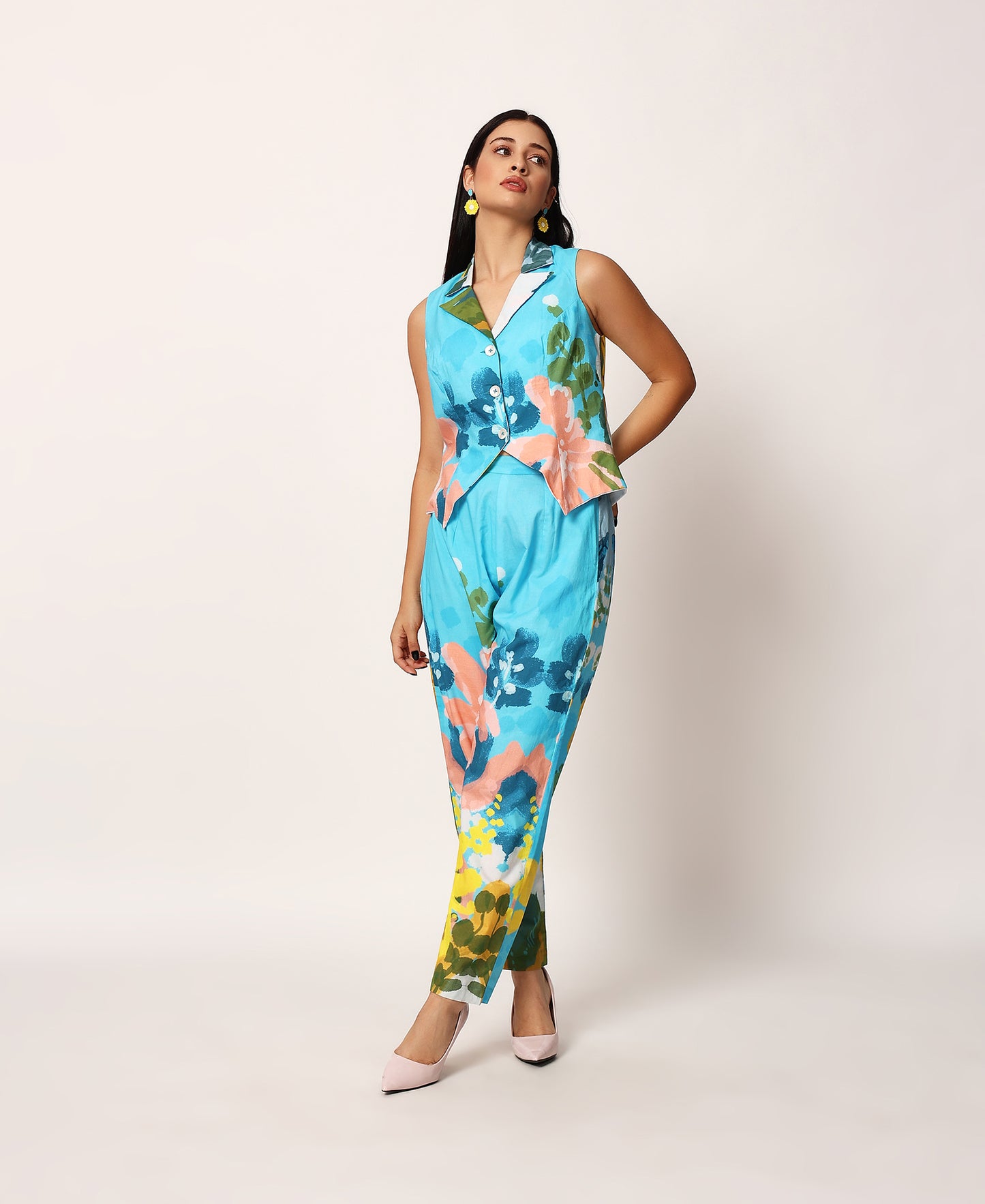 Kosumosu blue waistcoat set