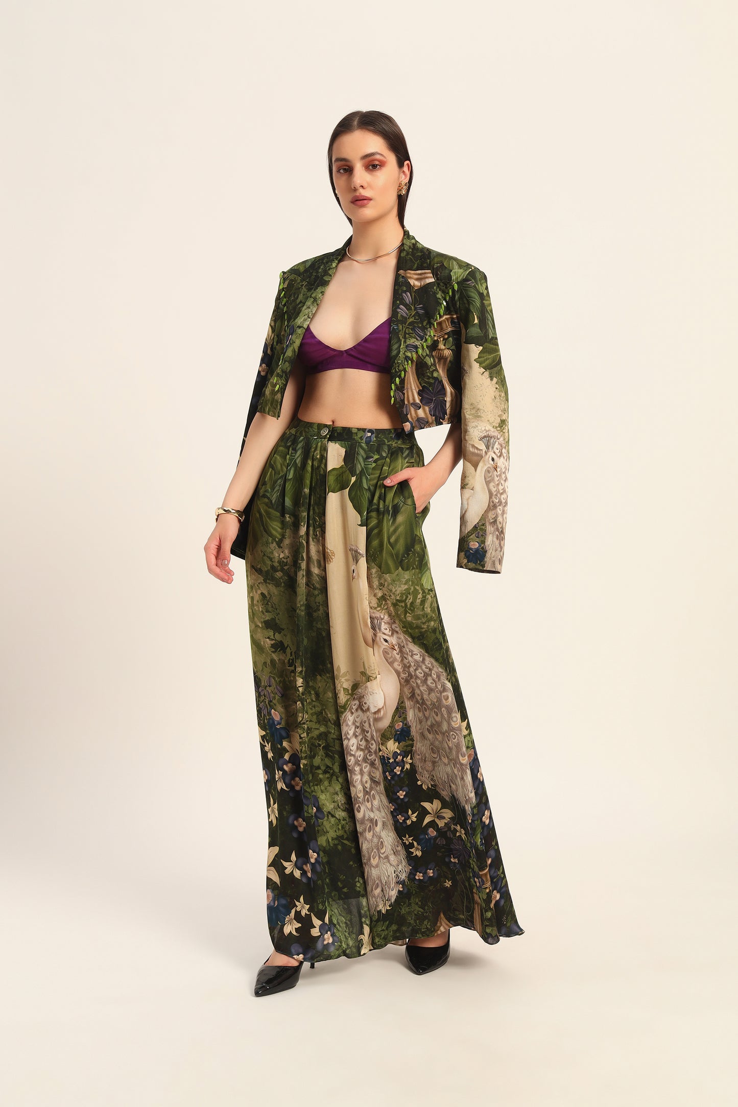Mrunal Cropped blazer and pants set