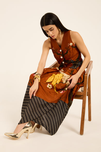 Misora waistcoat and skirt set